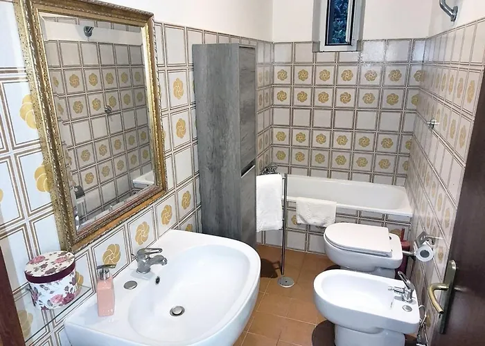 Merulana Nest - Colosseum & Santa Maria Maggiore Apartment